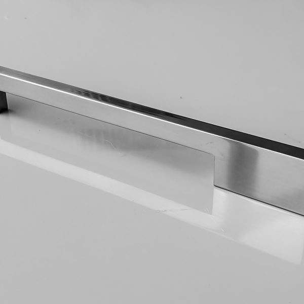 Tiradera K181